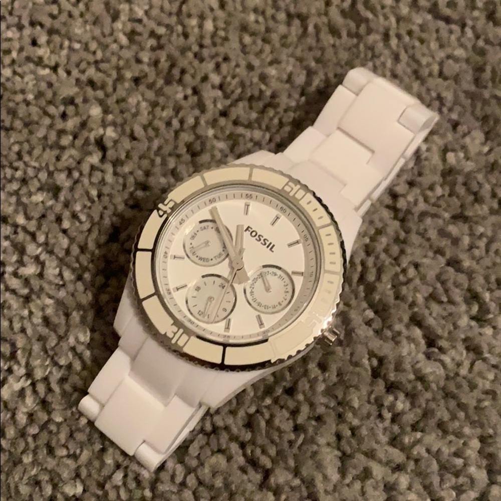 White Fossil watch